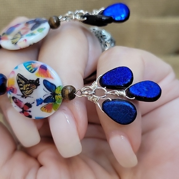 BUTTERFLY HANDWRAPPED OOAK EARRINGS - Picture 5 of 10